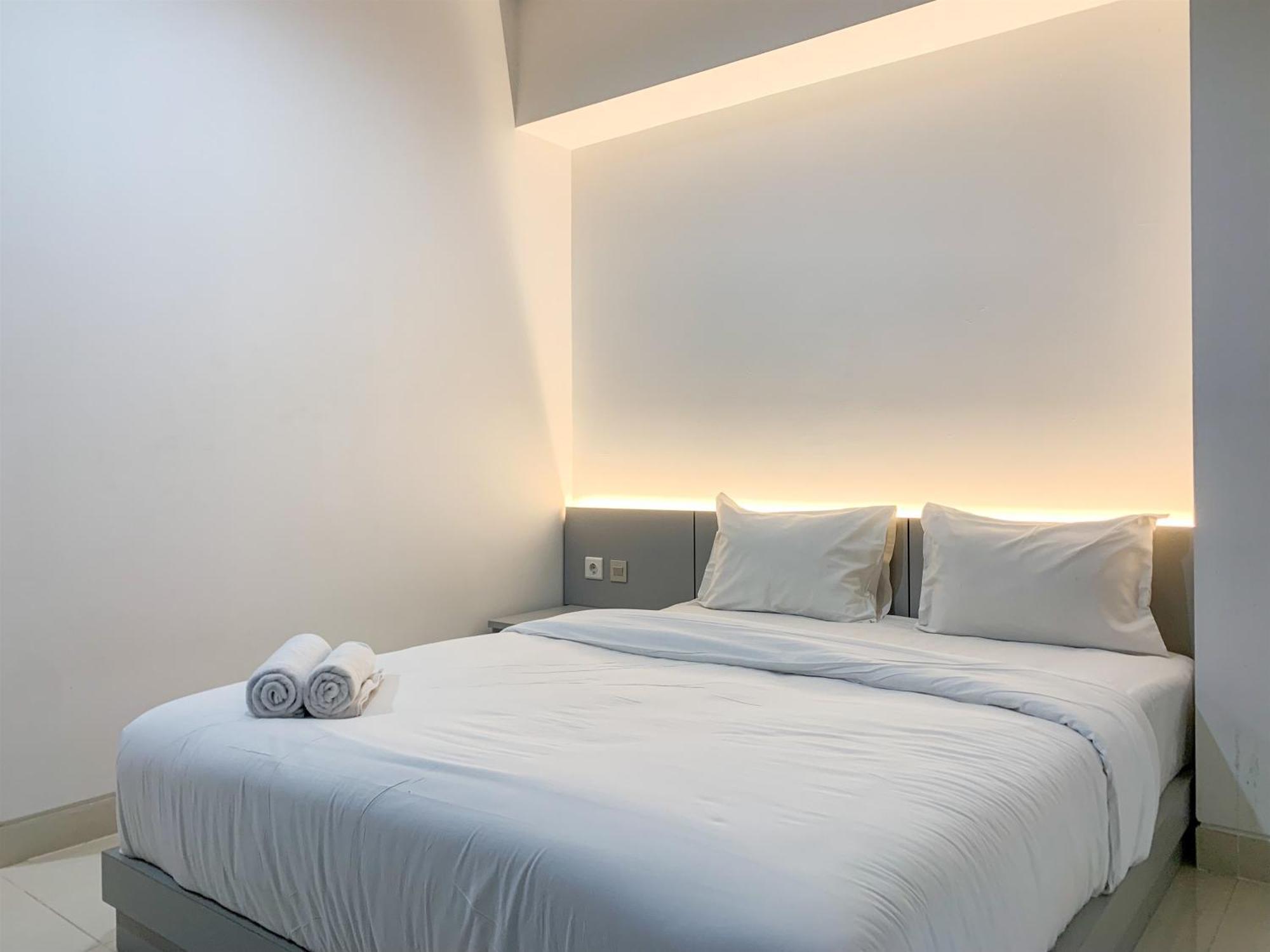 Apartemen Modern And Comfort Design At West Vista By Travelio *
